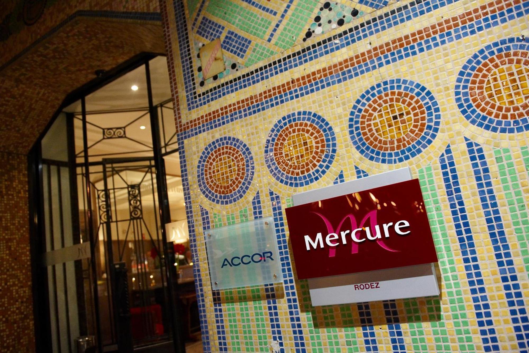Hotel Mercure Rodez Cathedrale Екстериор снимка
