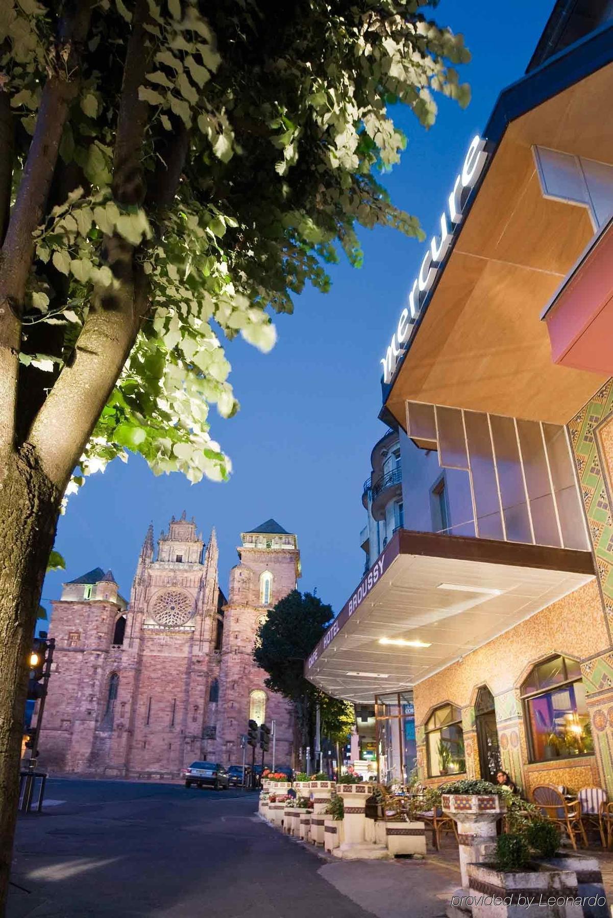 Hotel Mercure Rodez Cathedrale Екстериор снимка