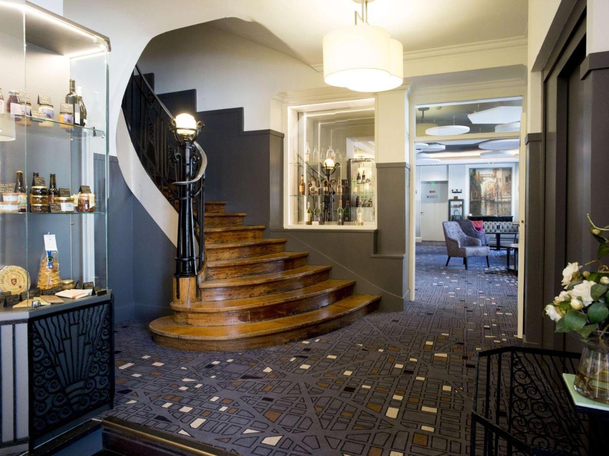 Hotel Mercure Rodez Cathedrale Екстериор снимка